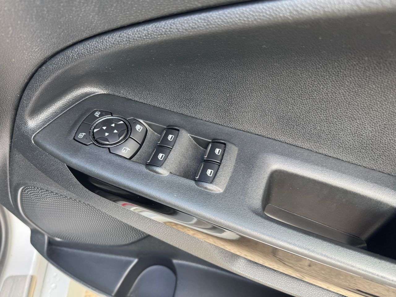 2018 FORD ECOSPORT 2018 FORD ECOSPORT