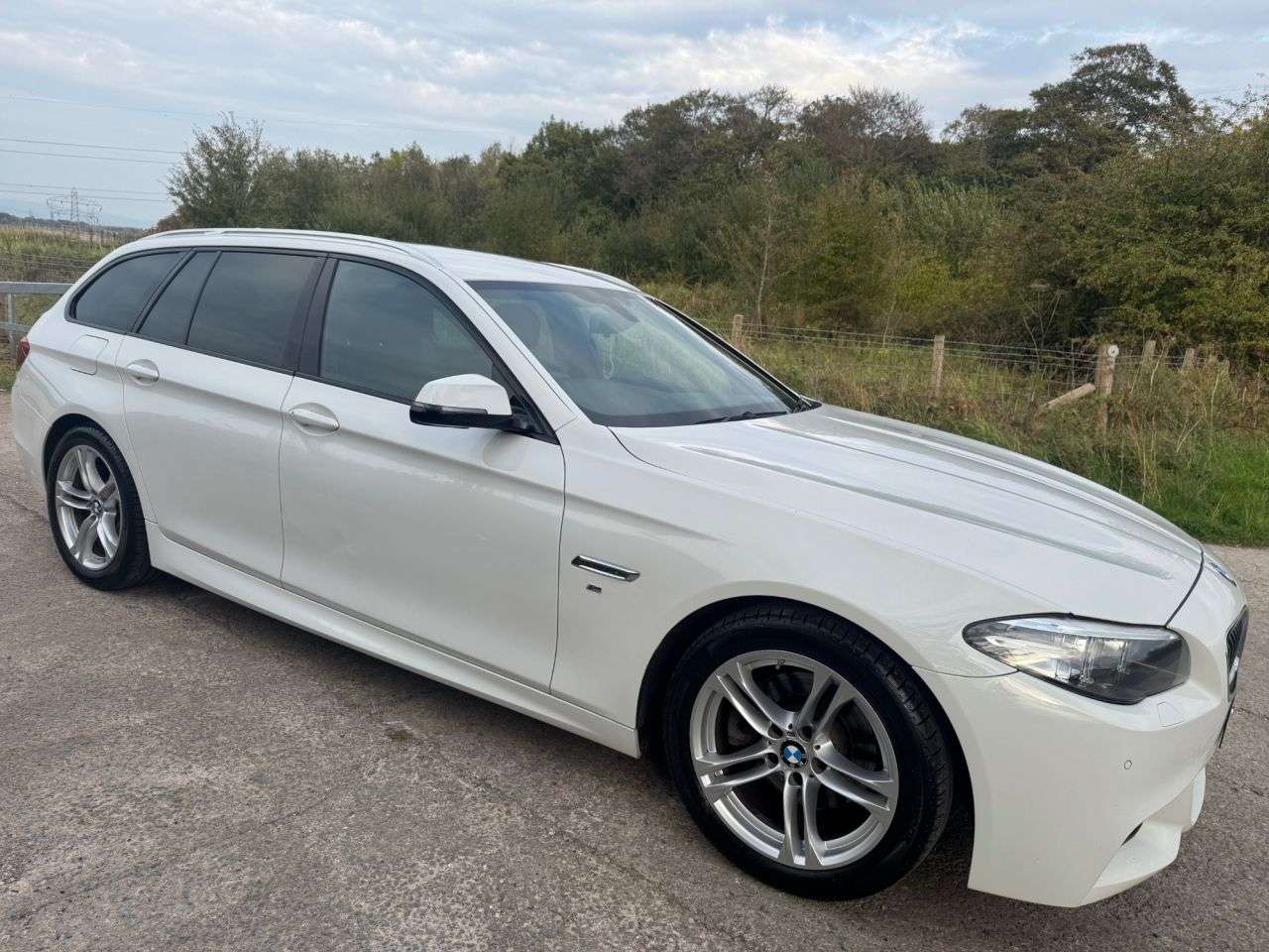 2017 BMW 5 SERIES 2017 BMW 5 SERIES