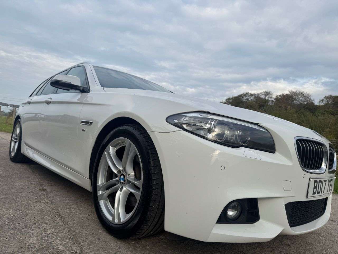 2017 BMW 5 SERIES 2017 BMW 5 SERIES