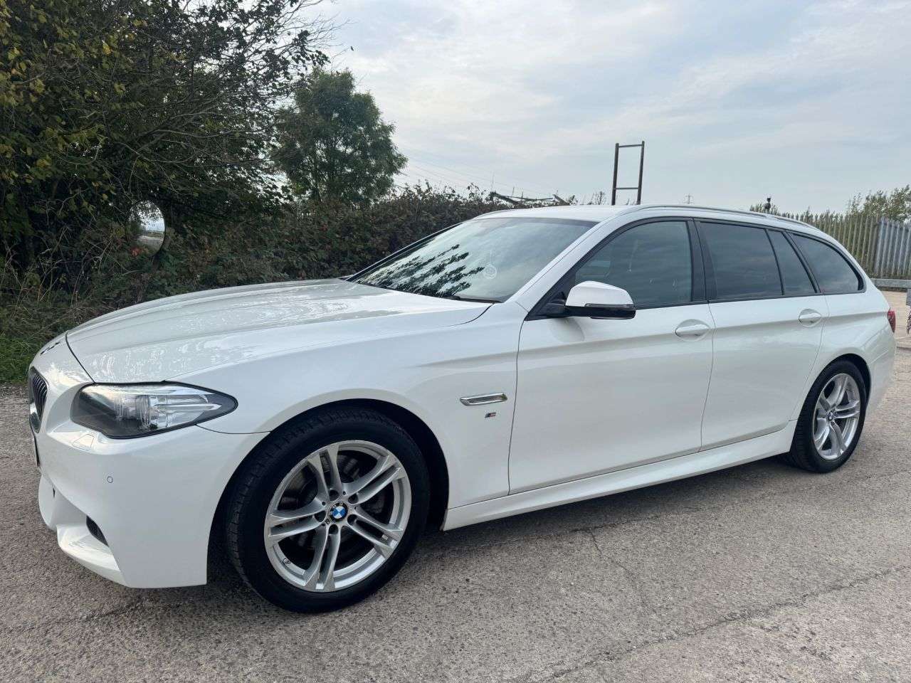 2017 BMW 5 SERIES 2017 BMW 5 SERIES