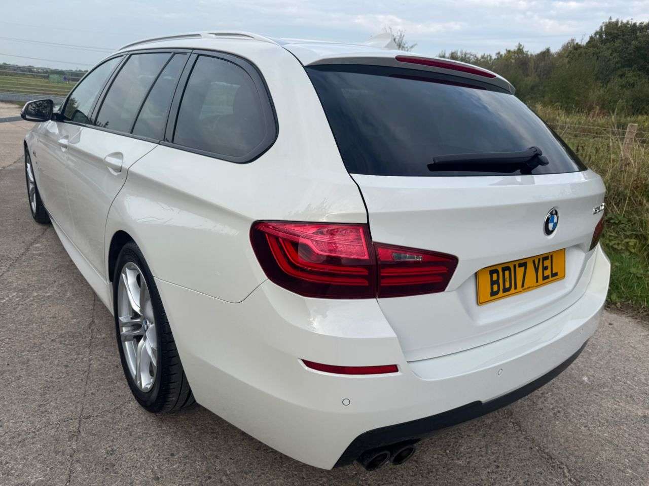 2017 BMW 5 SERIES 2017 BMW 5 SERIES