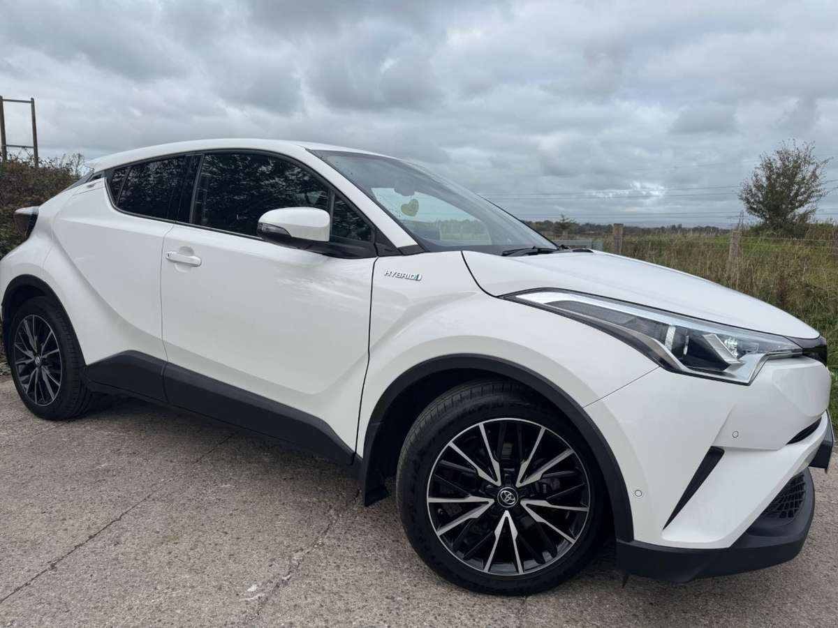 Check out this Toyota C-hr 2019 Hybrid Electric Automatic