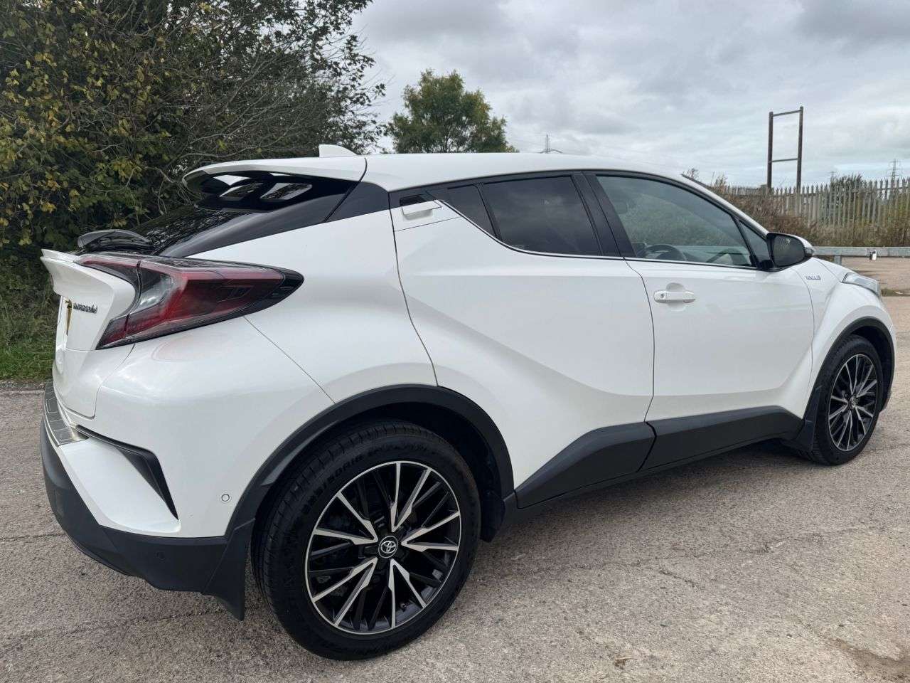 2019 TOYOTA C-HR 2019 TOYOTA C-HR