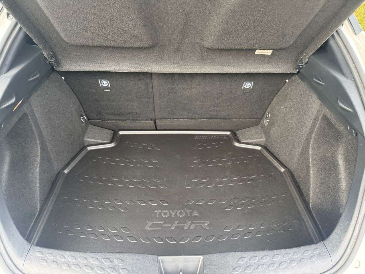 2019 TOYOTA C-HR 2019 TOYOTA C-HR