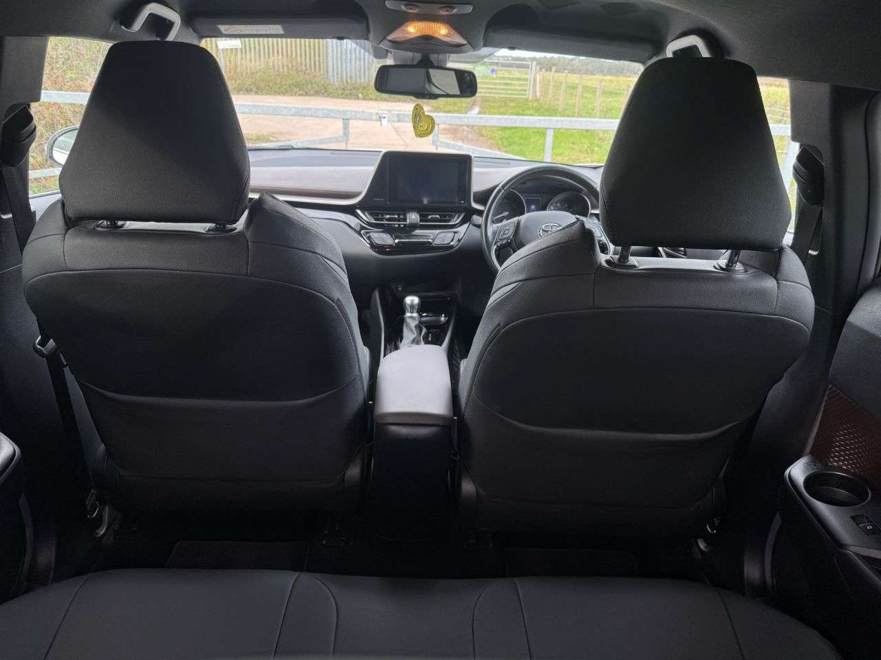 2019 TOYOTA C-HR 2019 TOYOTA C-HR