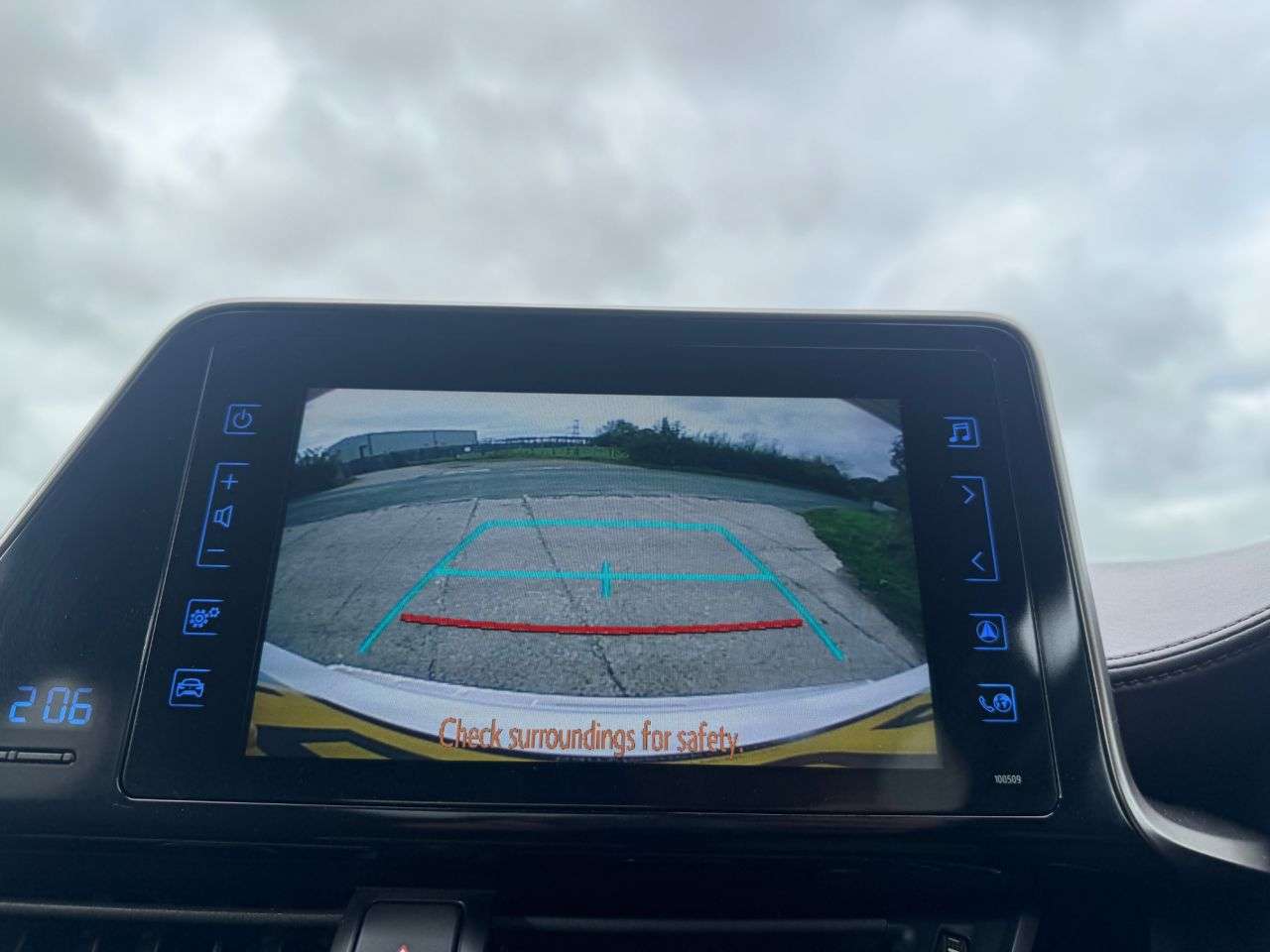 2019 TOYOTA C-HR 2019 TOYOTA C-HR