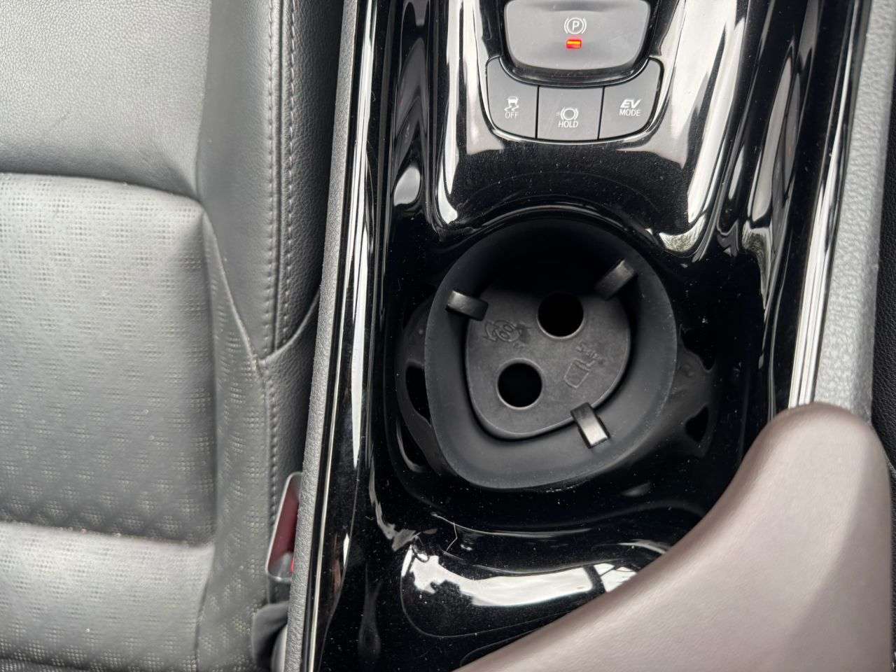 2019 TOYOTA C-HR 2019 TOYOTA C-HR