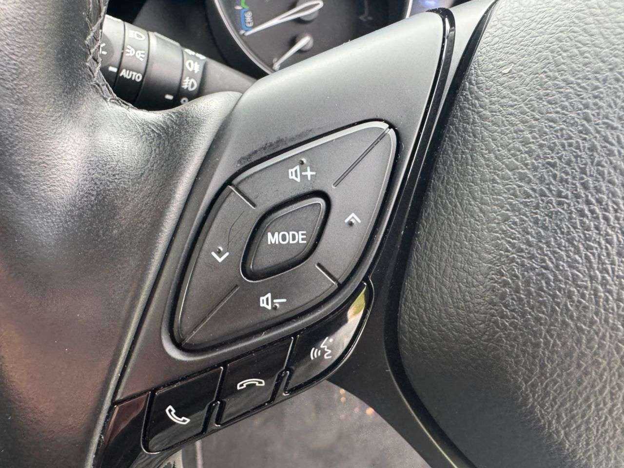 2019 TOYOTA C-HR 2019 TOYOTA C-HR