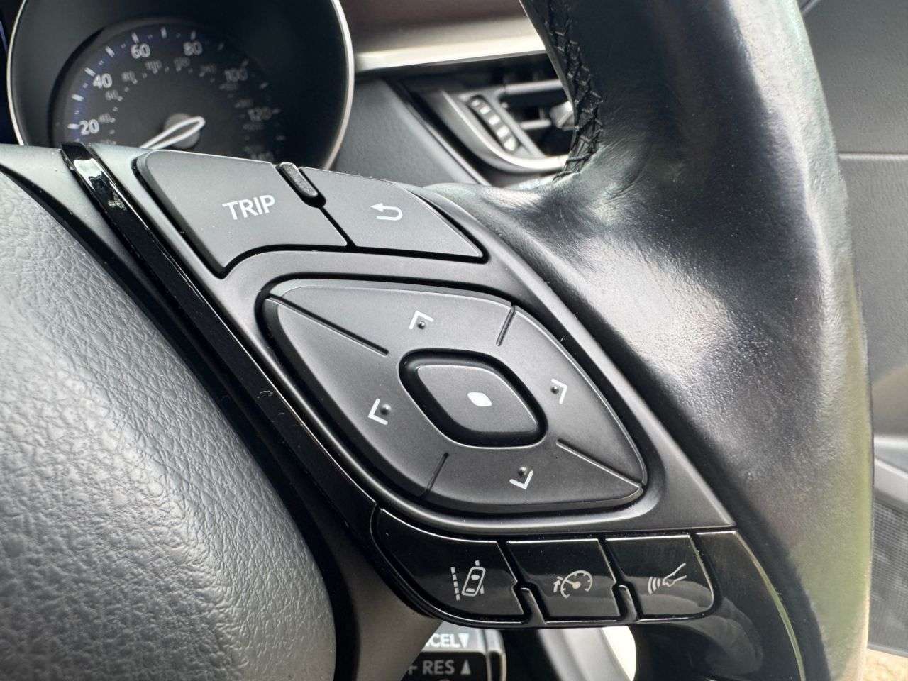 2019 TOYOTA C-HR 2019 TOYOTA C-HR