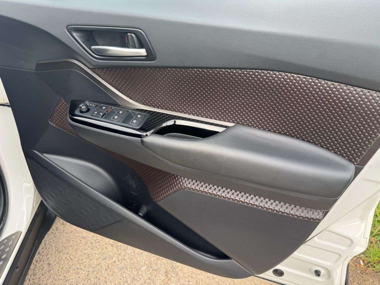 2019 TOYOTA C-HR 2019 TOYOTA C-HR