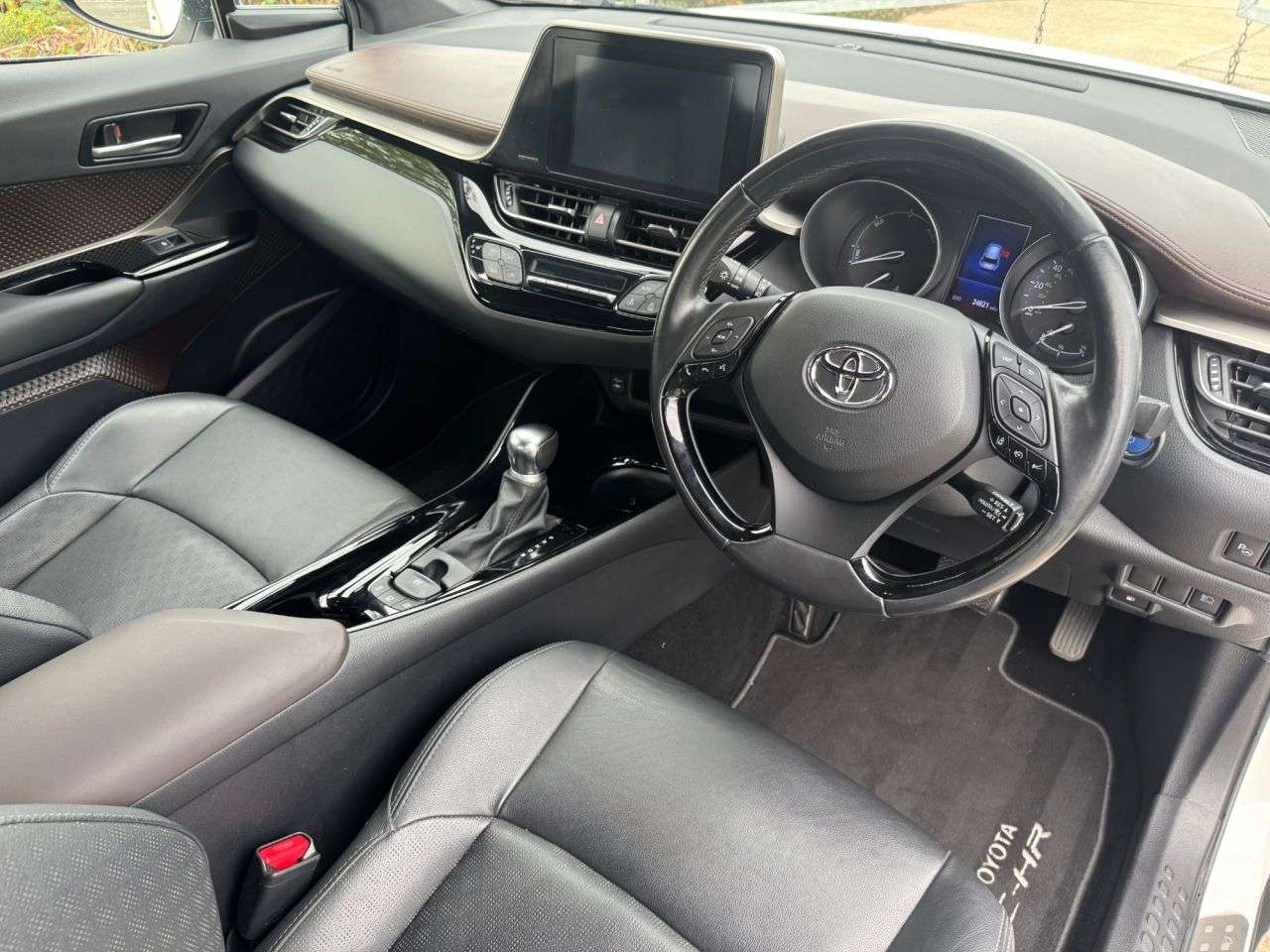 2019 TOYOTA C-HR 2019 TOYOTA C-HR