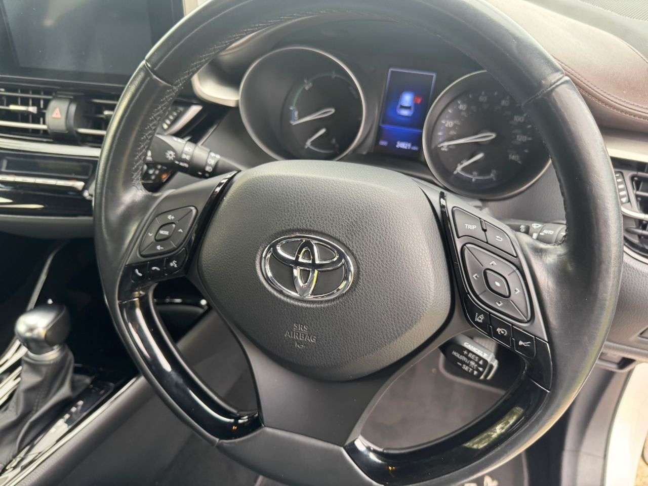 2019 TOYOTA C-HR 2019 TOYOTA C-HR