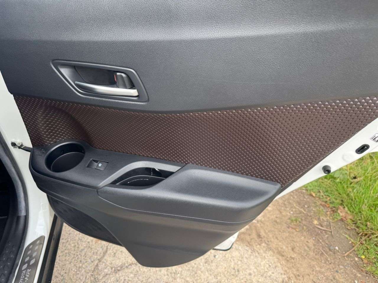 2019 TOYOTA C-HR 2019 TOYOTA C-HR