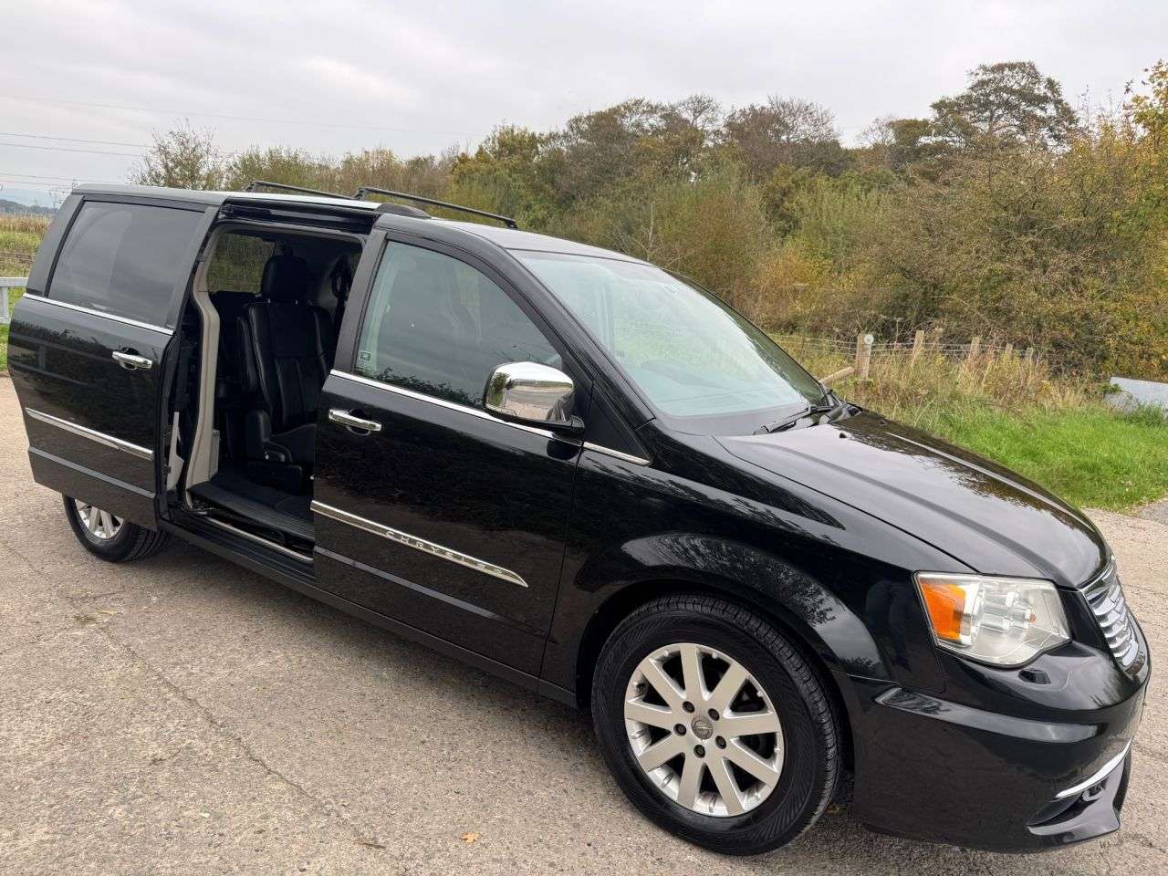 2013 CHRYSLER GRAND VOYAGER 2013 CHRYSLER GRAND VOYAGER