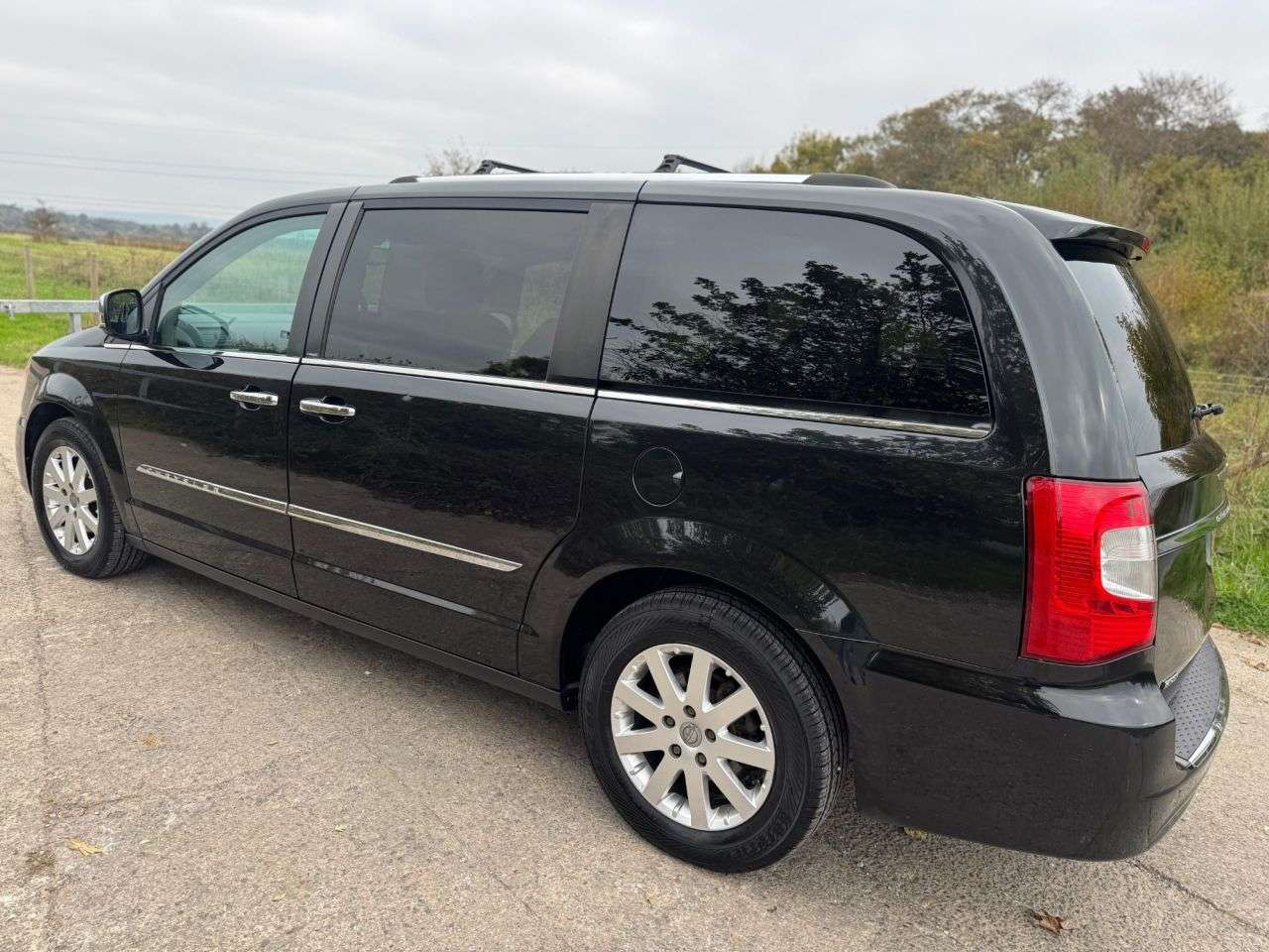 2013 CHRYSLER GRAND VOYAGER 2013 CHRYSLER GRAND VOYAGER