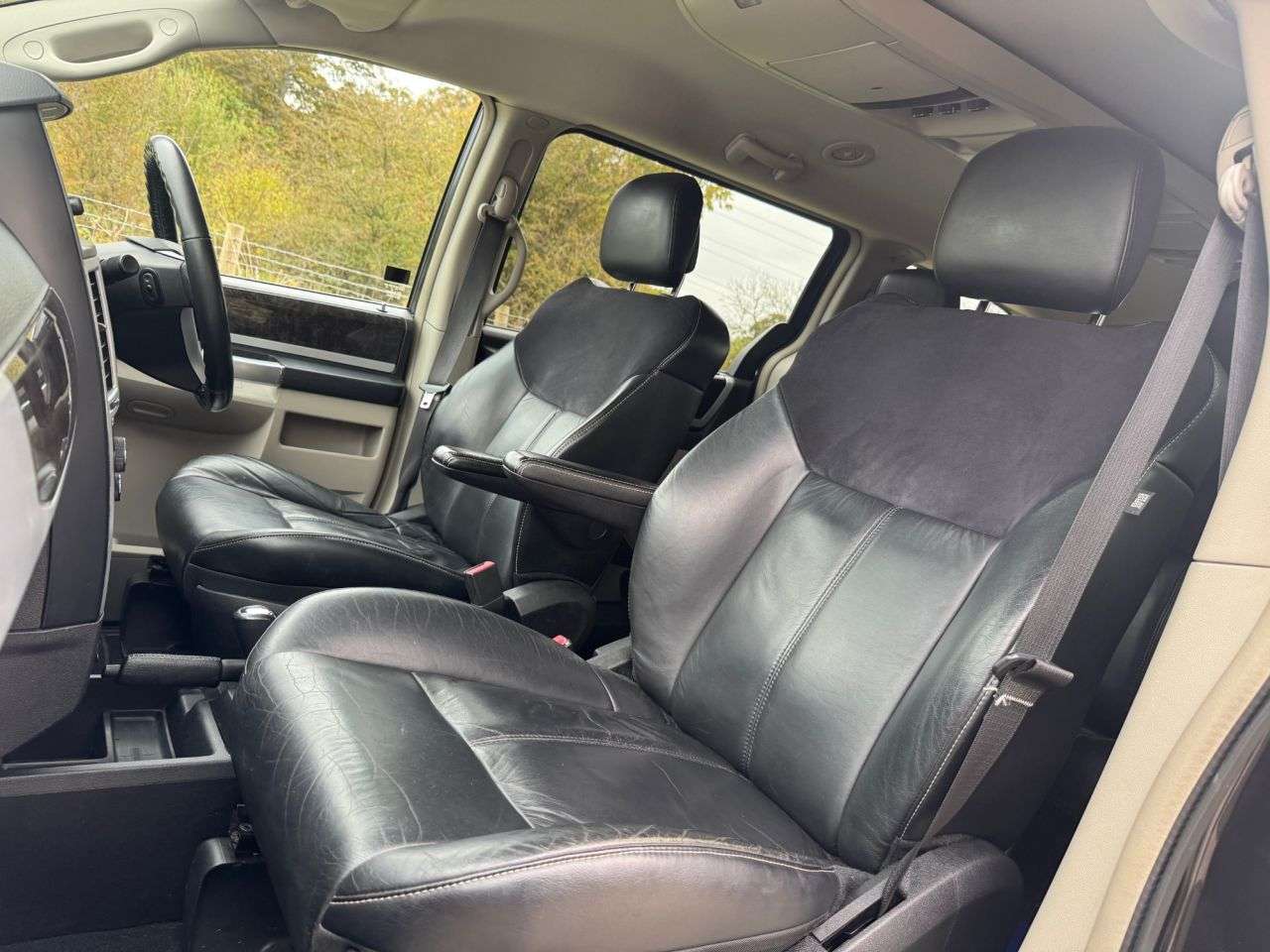 2013 CHRYSLER GRAND VOYAGER 2013 CHRYSLER GRAND VOYAGER