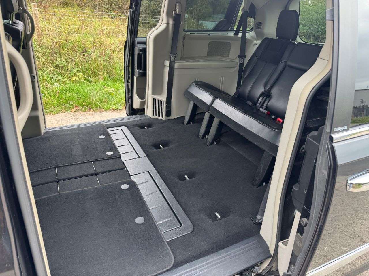 2013 CHRYSLER GRAND VOYAGER 2013 CHRYSLER GRAND VOYAGER