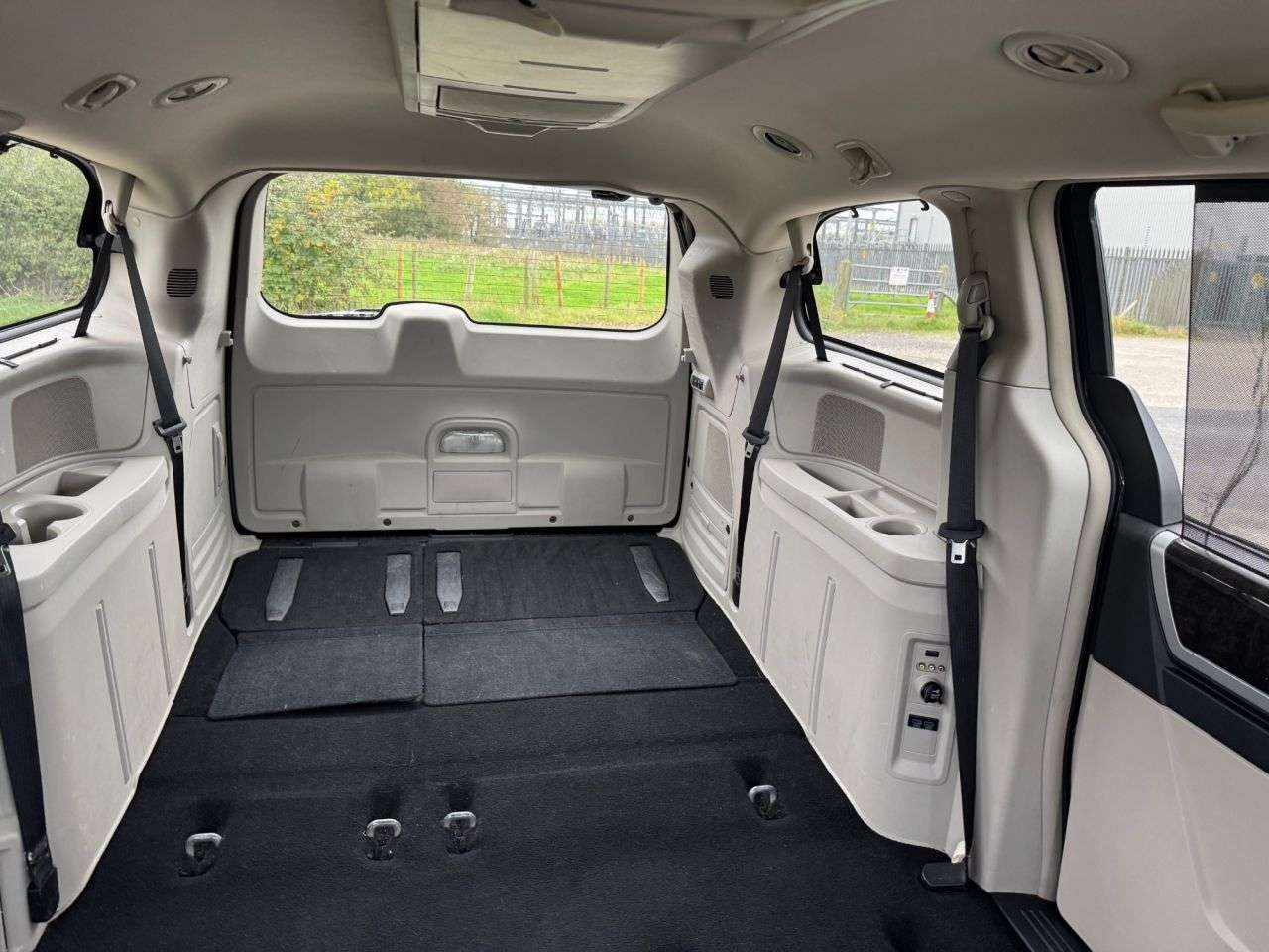 2013 CHRYSLER GRAND VOYAGER 2013 CHRYSLER GRAND VOYAGER