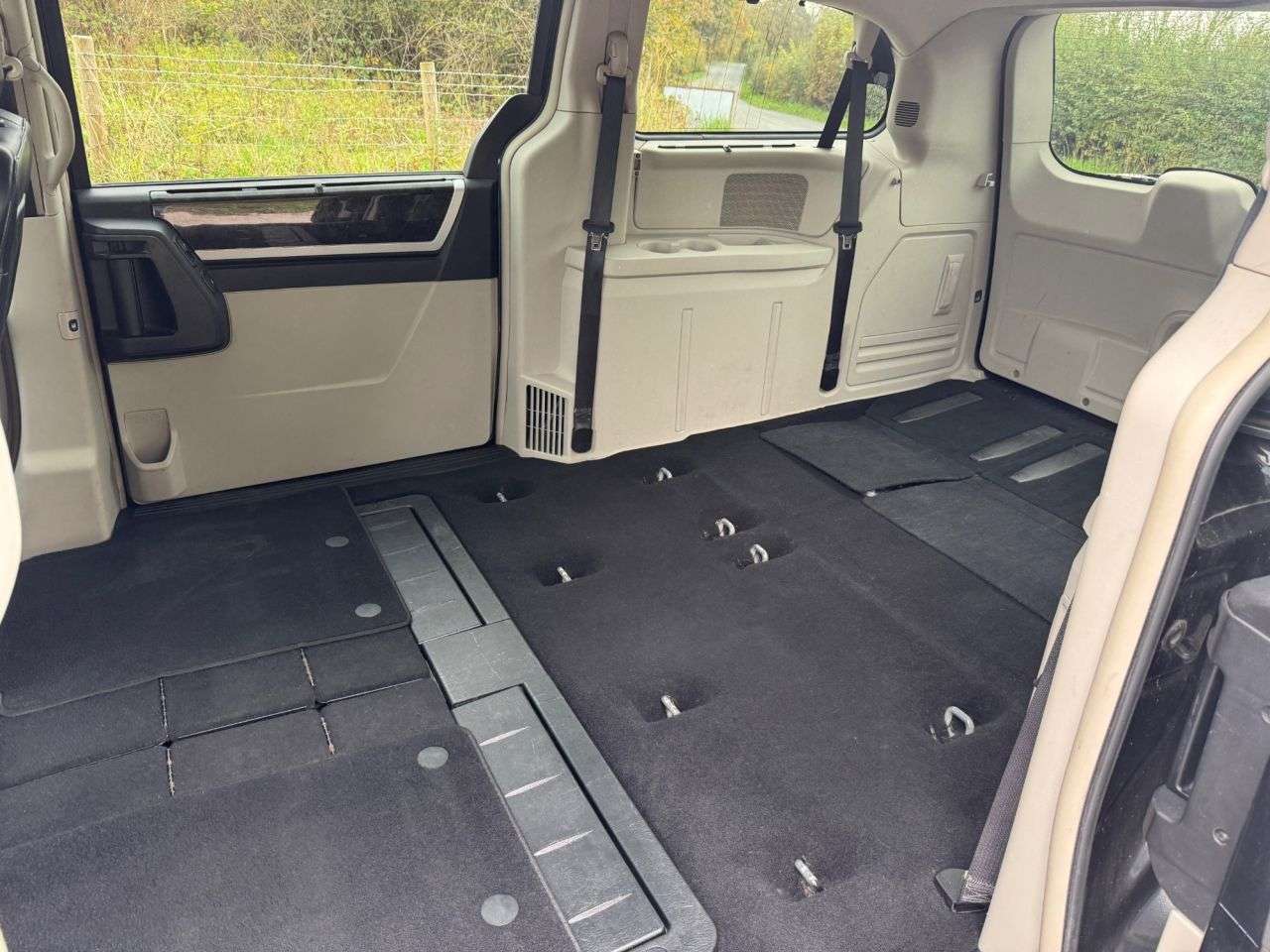 2013 CHRYSLER GRAND VOYAGER 2013 CHRYSLER GRAND VOYAGER