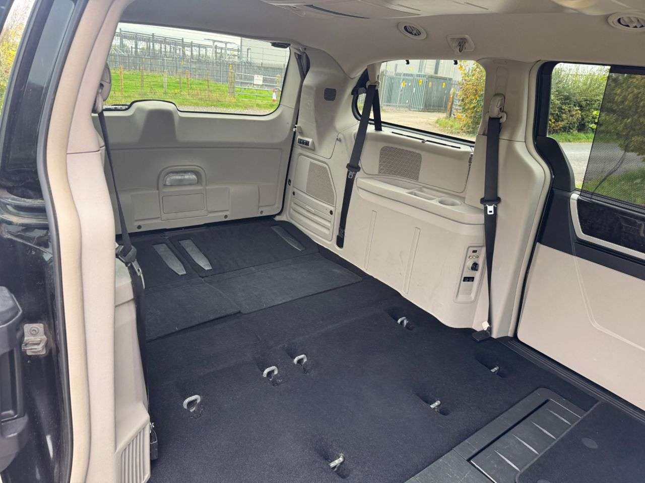 2013 CHRYSLER GRAND VOYAGER 2013 CHRYSLER GRAND VOYAGER