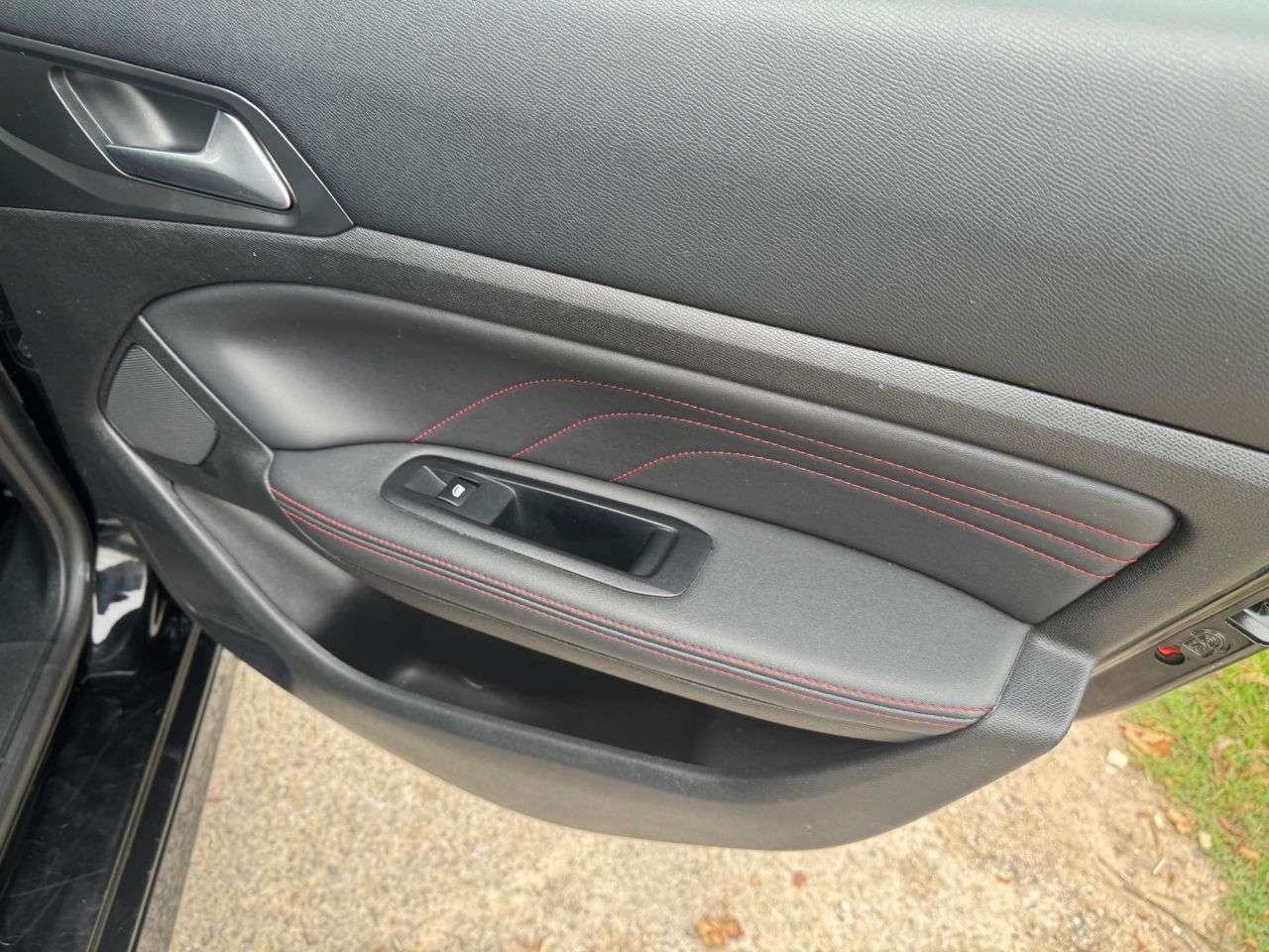 2018 PEUGEOT 308 2018 PEUGEOT 308