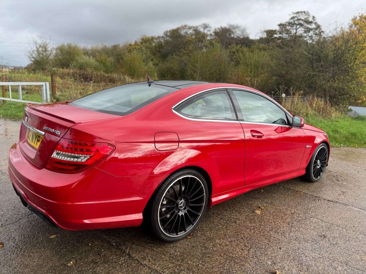 A 2012 MERCEDES-BENZ C-CLASS 2.1 C250 CDI BlueEfficiency AMG Sport Coupe 2dr Diesel G-Tronic+ Euro 5 (s/ A 2012 MERCEDES-BENZ C-CLASS 2.1 C250 CDI BlueEfficiency AMG Sport Coupe 2dr Diesel G-Tronic+ Euro 5 (s/