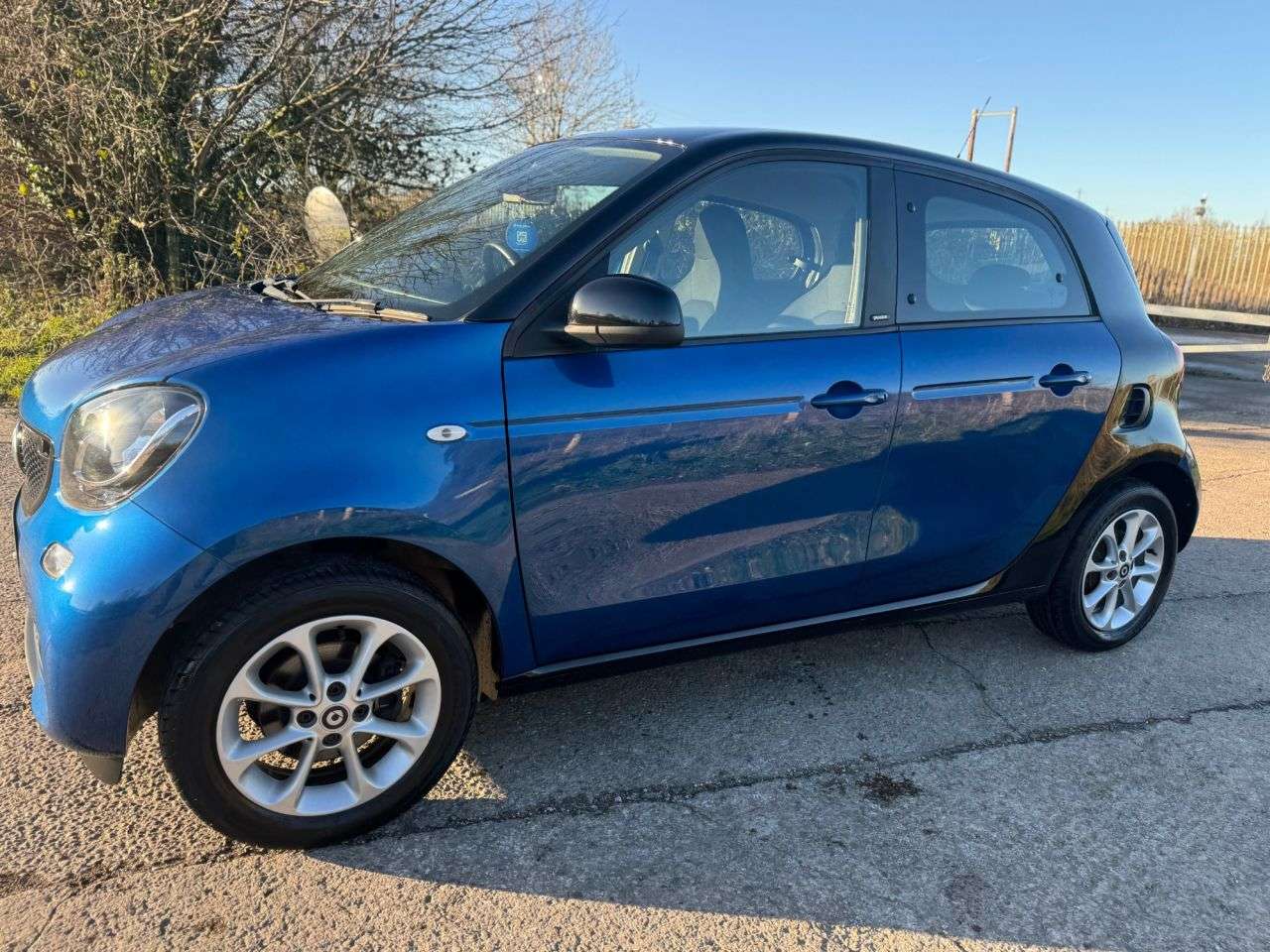 2016 SMART FORFOUR 2016 SMART FORFOUR