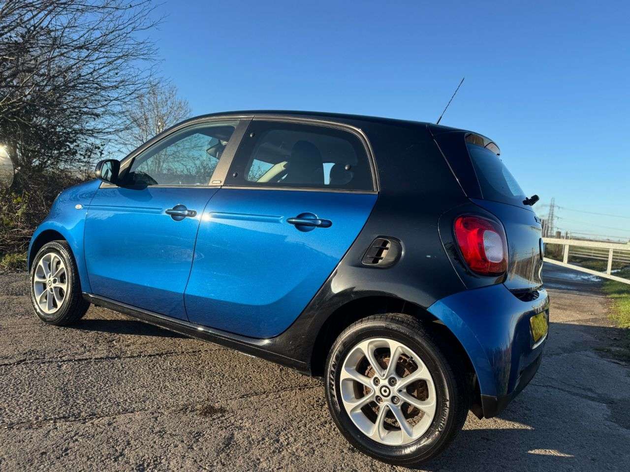 2016 SMART FORFOUR 2016 SMART FORFOUR