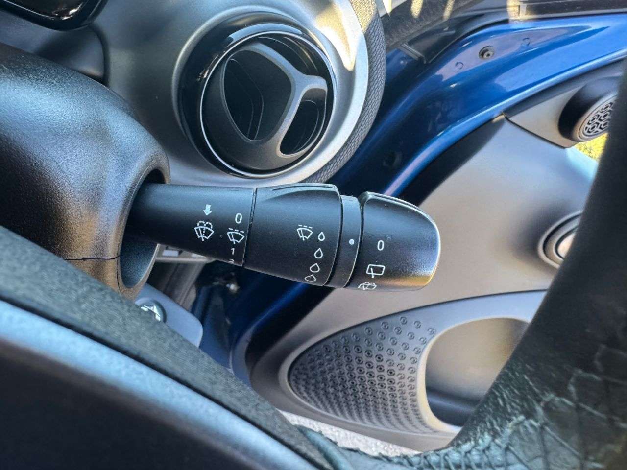 2016 SMART FORFOUR 2016 SMART FORFOUR