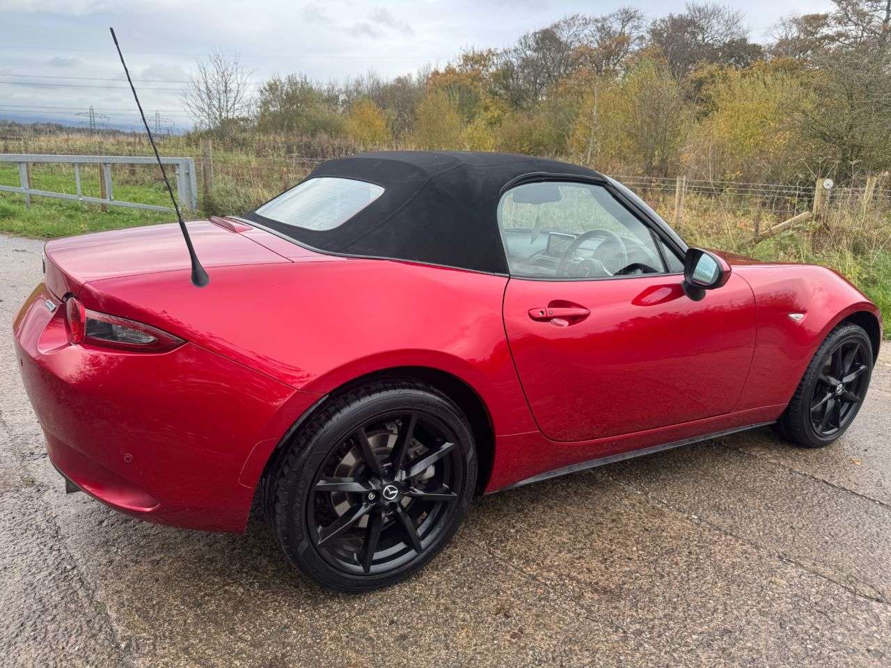 2016 MAZDA MX-5 2016 MAZDA MX-5
