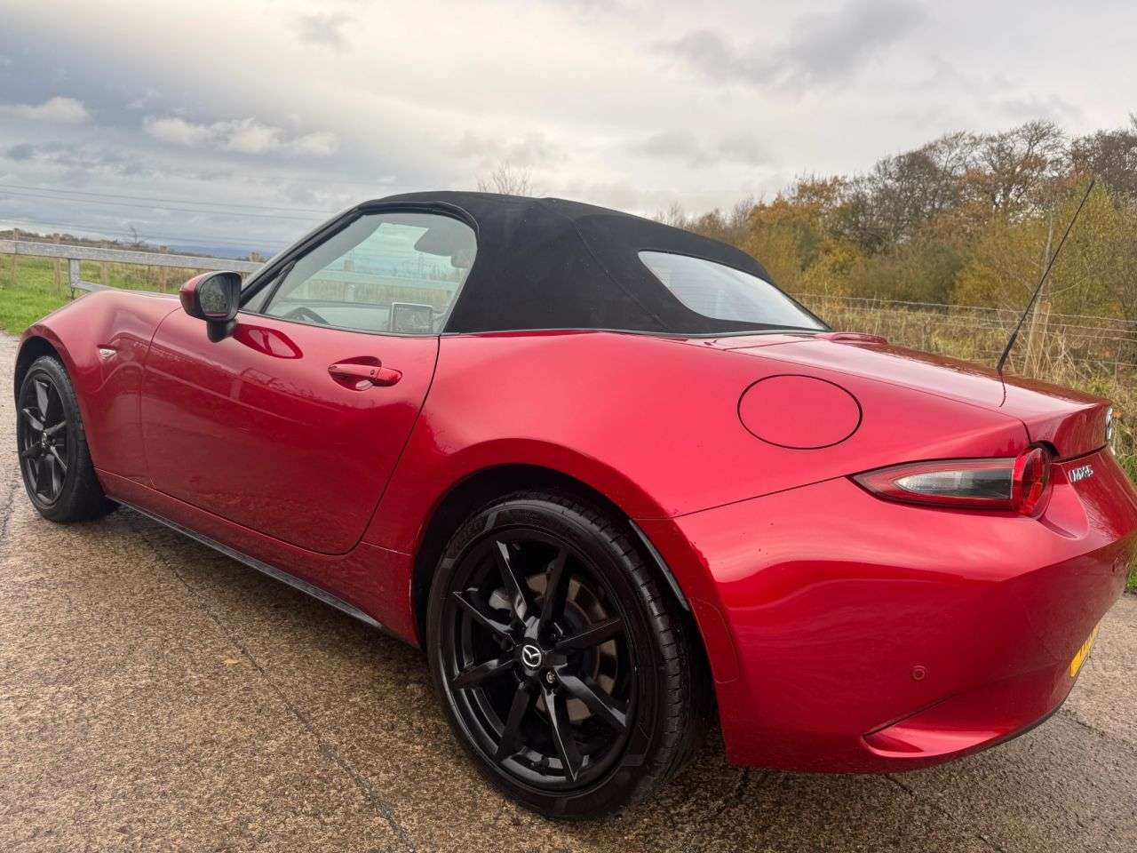 2016 MAZDA MX-5 2016 MAZDA MX-5