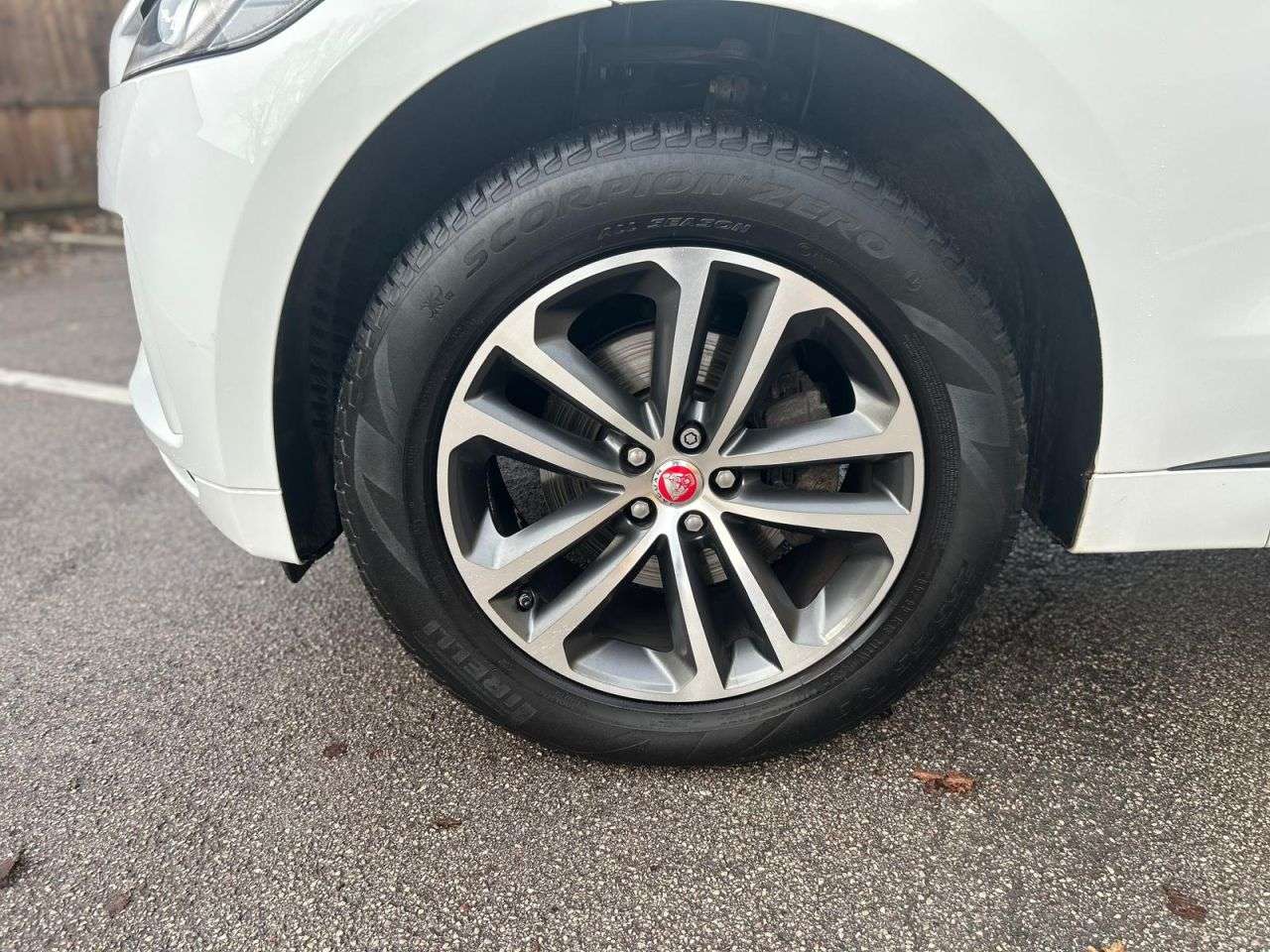 2018 JAGUAR F-PACE 2018 JAGUAR F-PACE