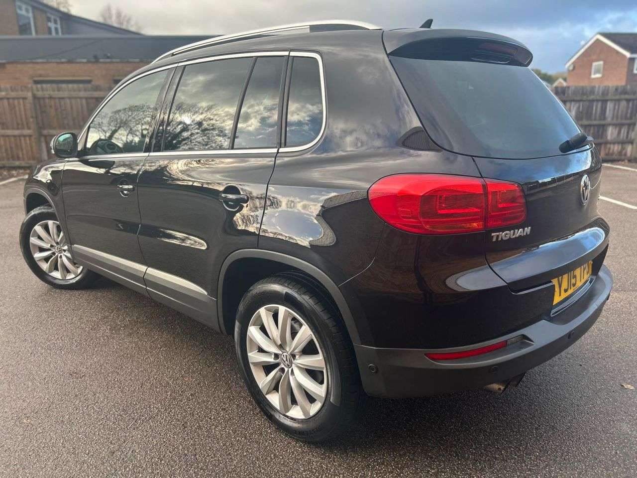 2015 VOLKSWAGEN TIGUAN 2015 VOLKSWAGEN TIGUAN