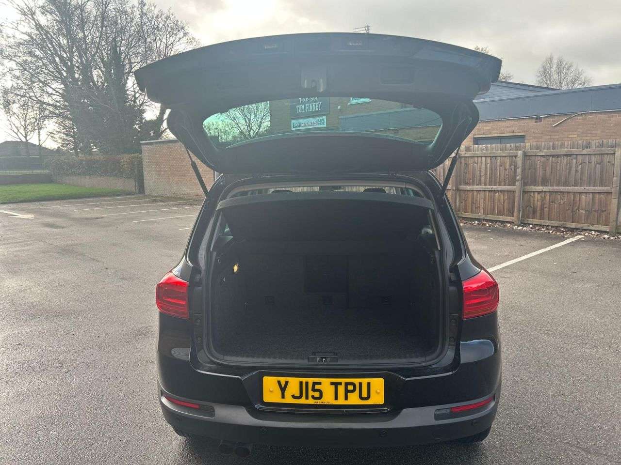 2015 VOLKSWAGEN TIGUAN 2015 VOLKSWAGEN TIGUAN