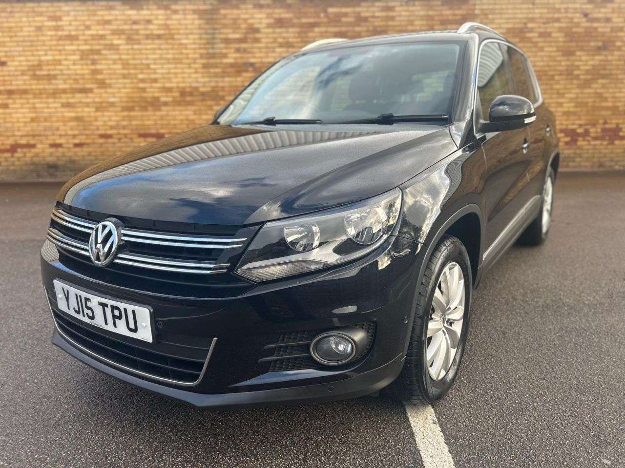 2015 VOLKSWAGEN TIGUAN 2015 VOLKSWAGEN TIGUAN