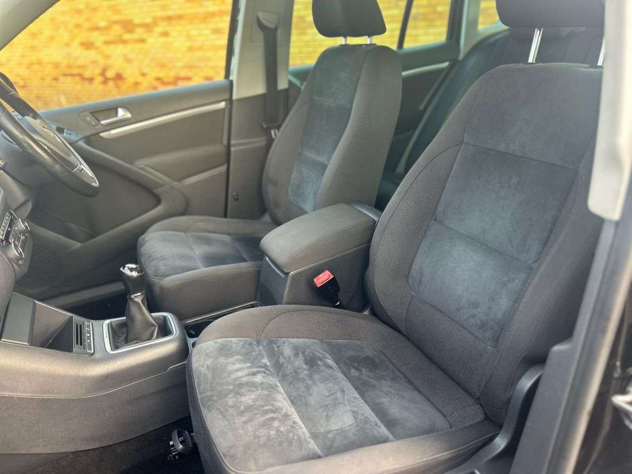 2015 VOLKSWAGEN TIGUAN 2015 VOLKSWAGEN TIGUAN