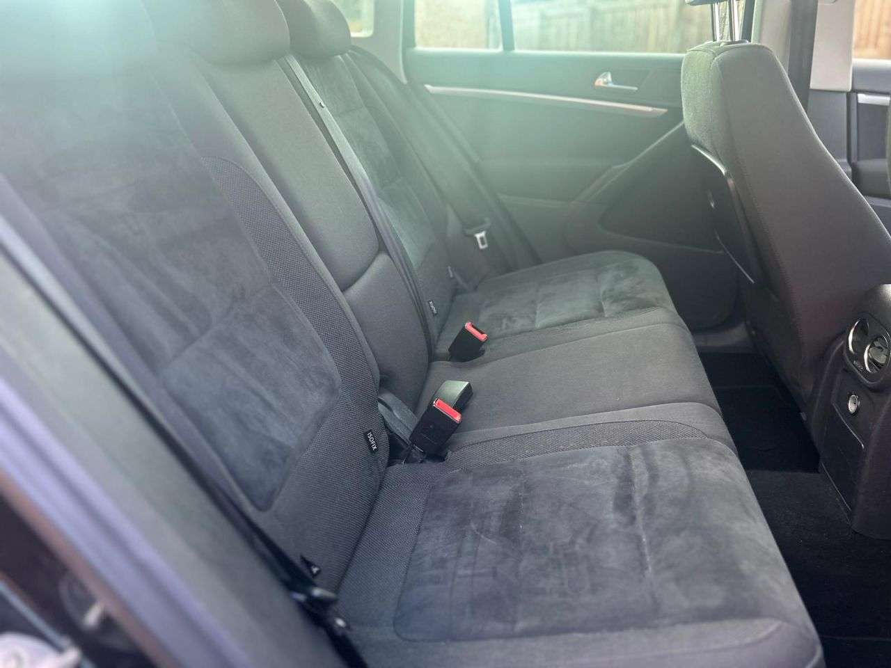 2015 VOLKSWAGEN TIGUAN 2015 VOLKSWAGEN TIGUAN