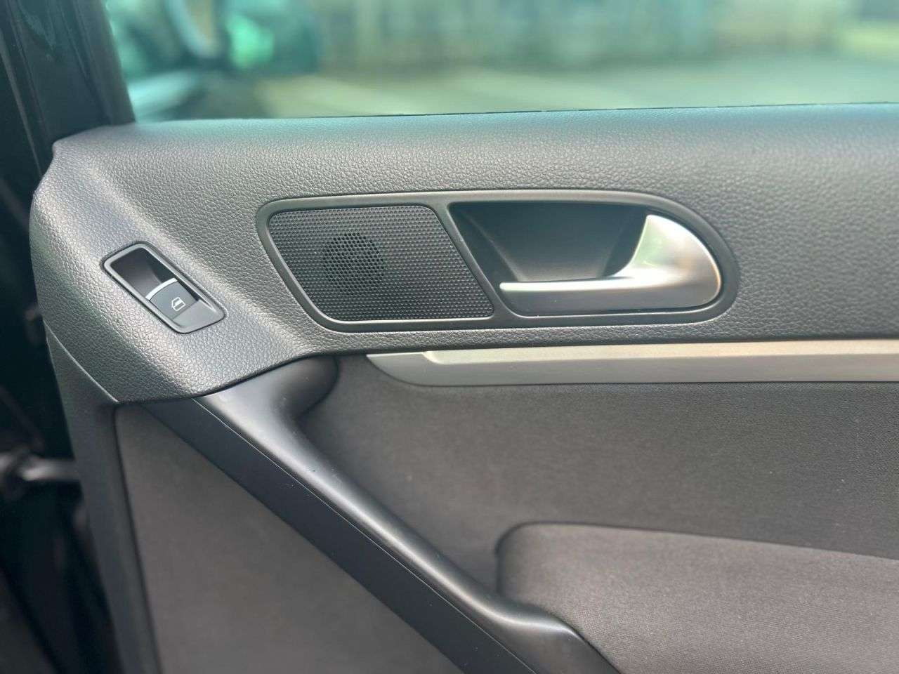 2015 VOLKSWAGEN TIGUAN 2015 VOLKSWAGEN TIGUAN