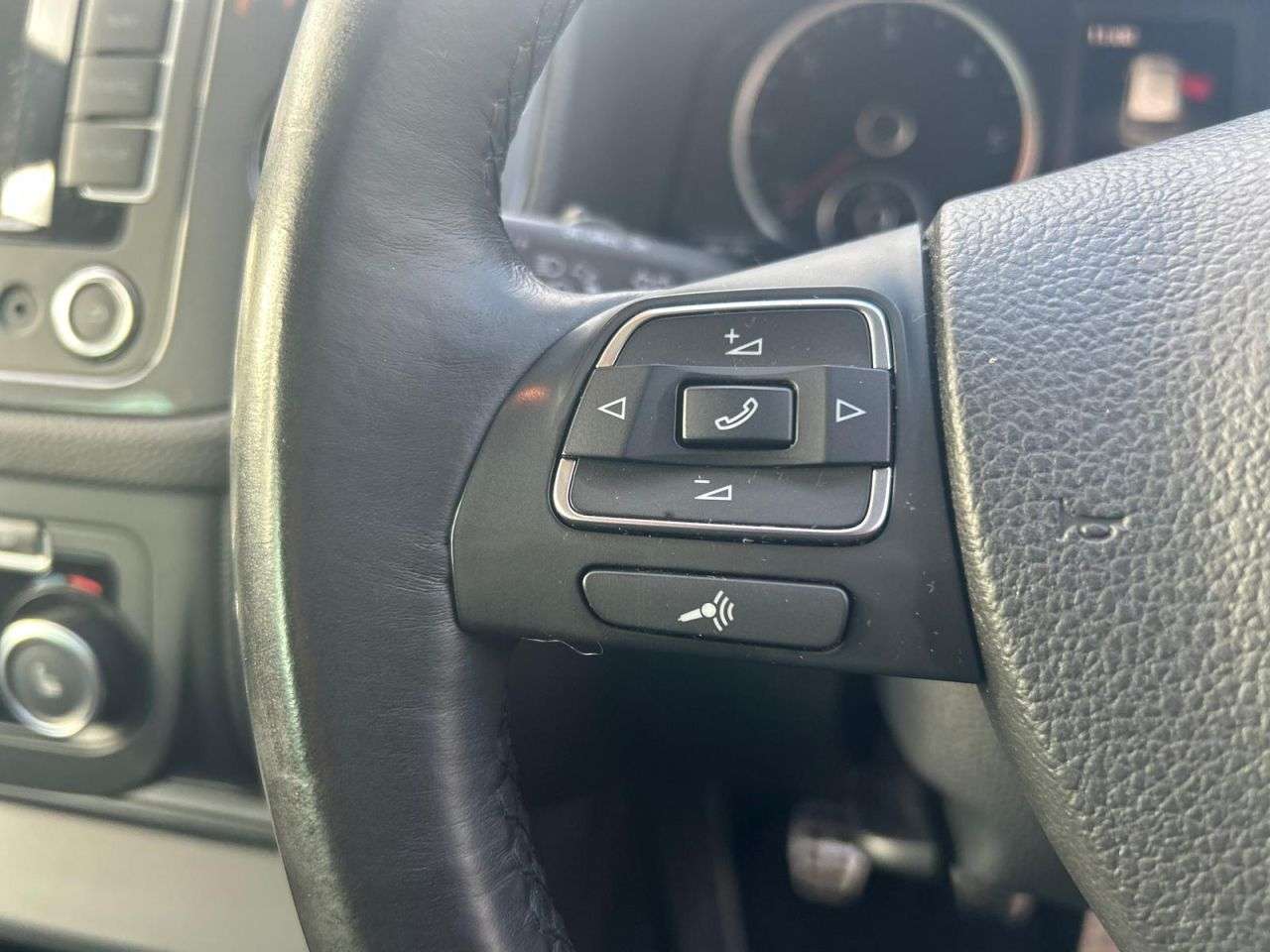 2015 VOLKSWAGEN TIGUAN 2015 VOLKSWAGEN TIGUAN