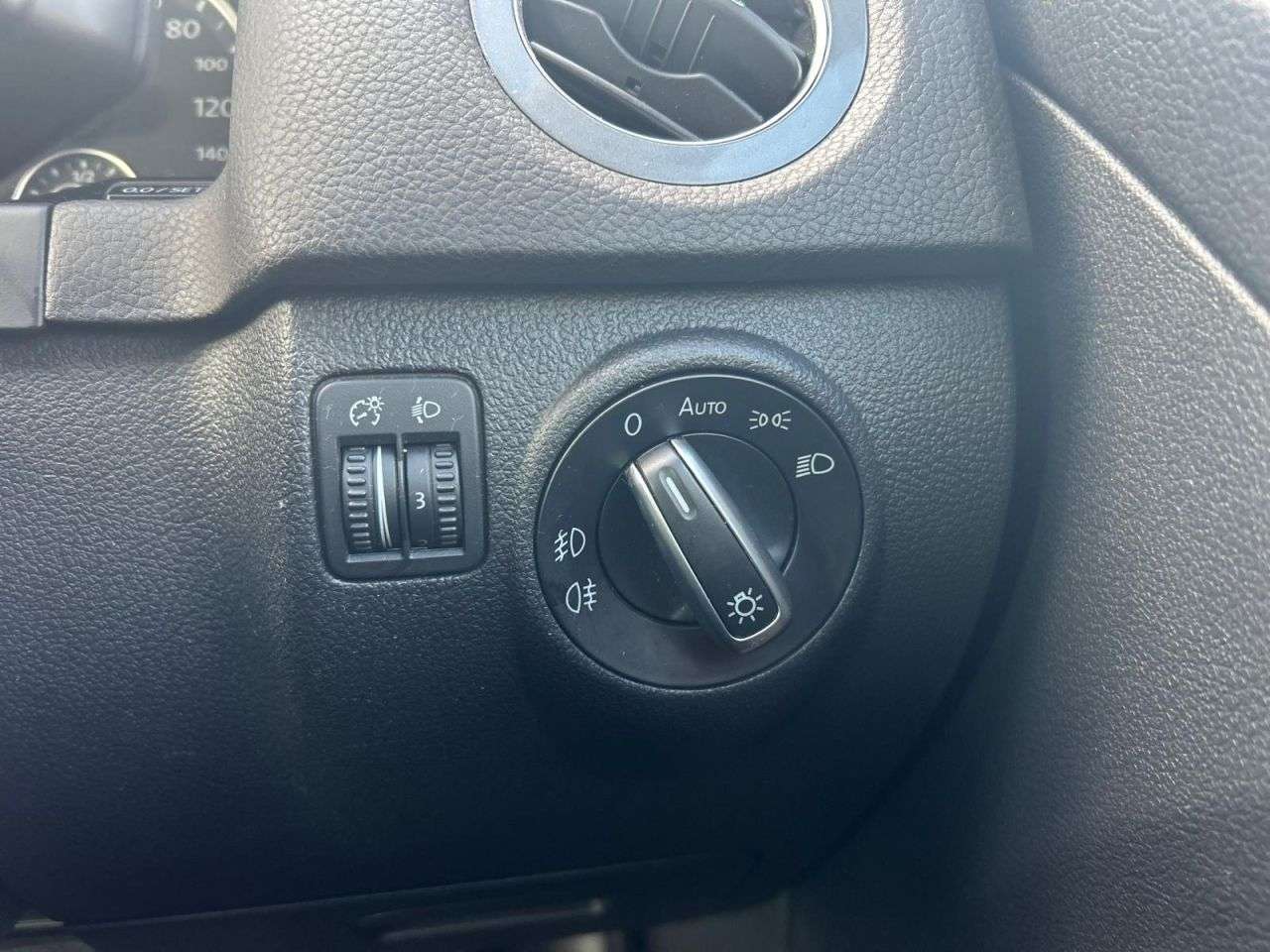 2015 VOLKSWAGEN TIGUAN 2015 VOLKSWAGEN TIGUAN