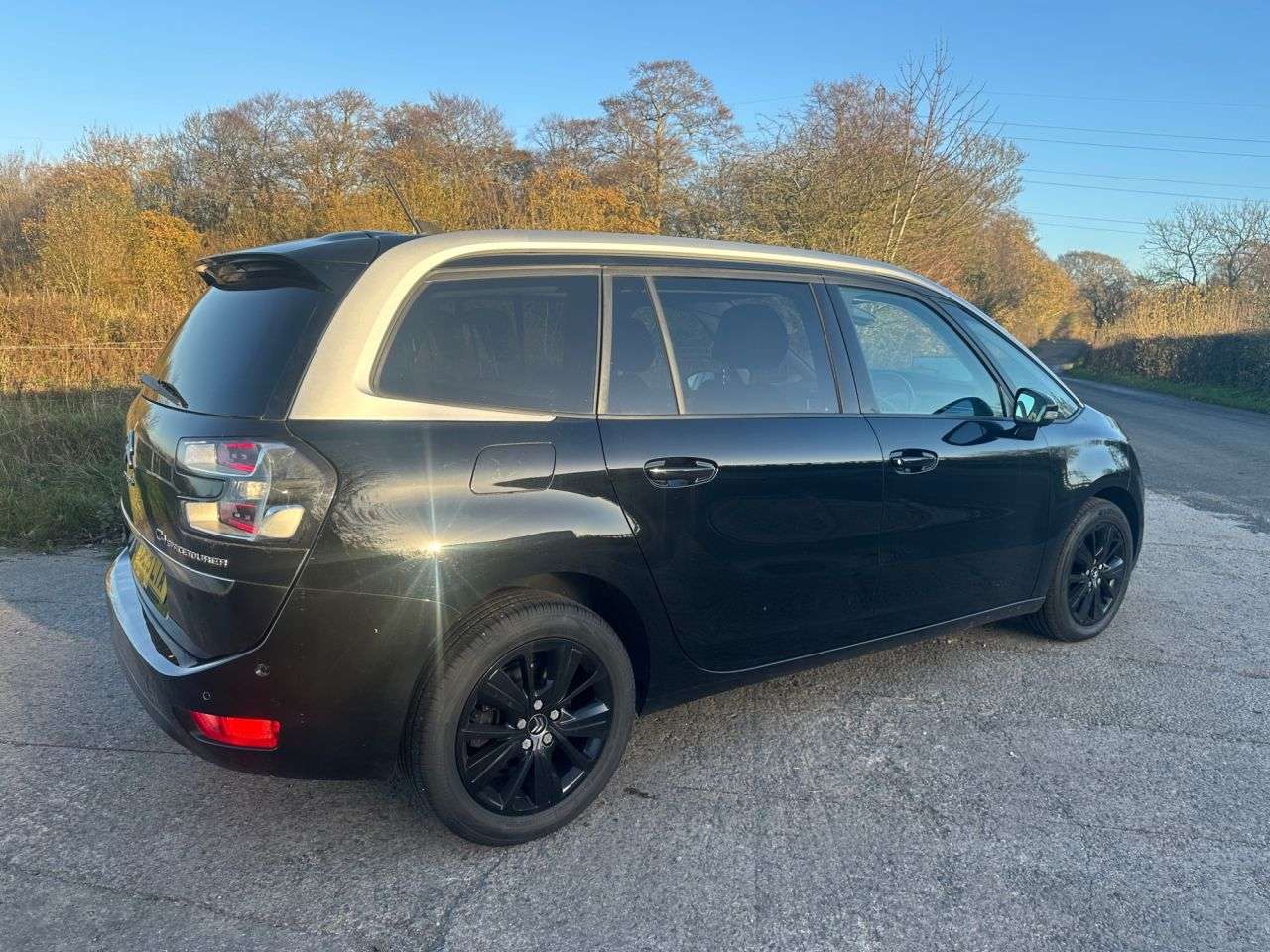 A 2019 CITROEN GRAND C4 SPACETOURER 1.5 BlueHDi Flair MPV 5dr Diesel Manual Euro 6 (s/s) (130 ps) GLASS PANO RO A 2019 CITROEN GRAND C4 SPACETOURER 1.5 BlueHDi Flair MPV 5dr Diesel Manual Euro 6 (s/s) (130 ps) GLASS PANO RO