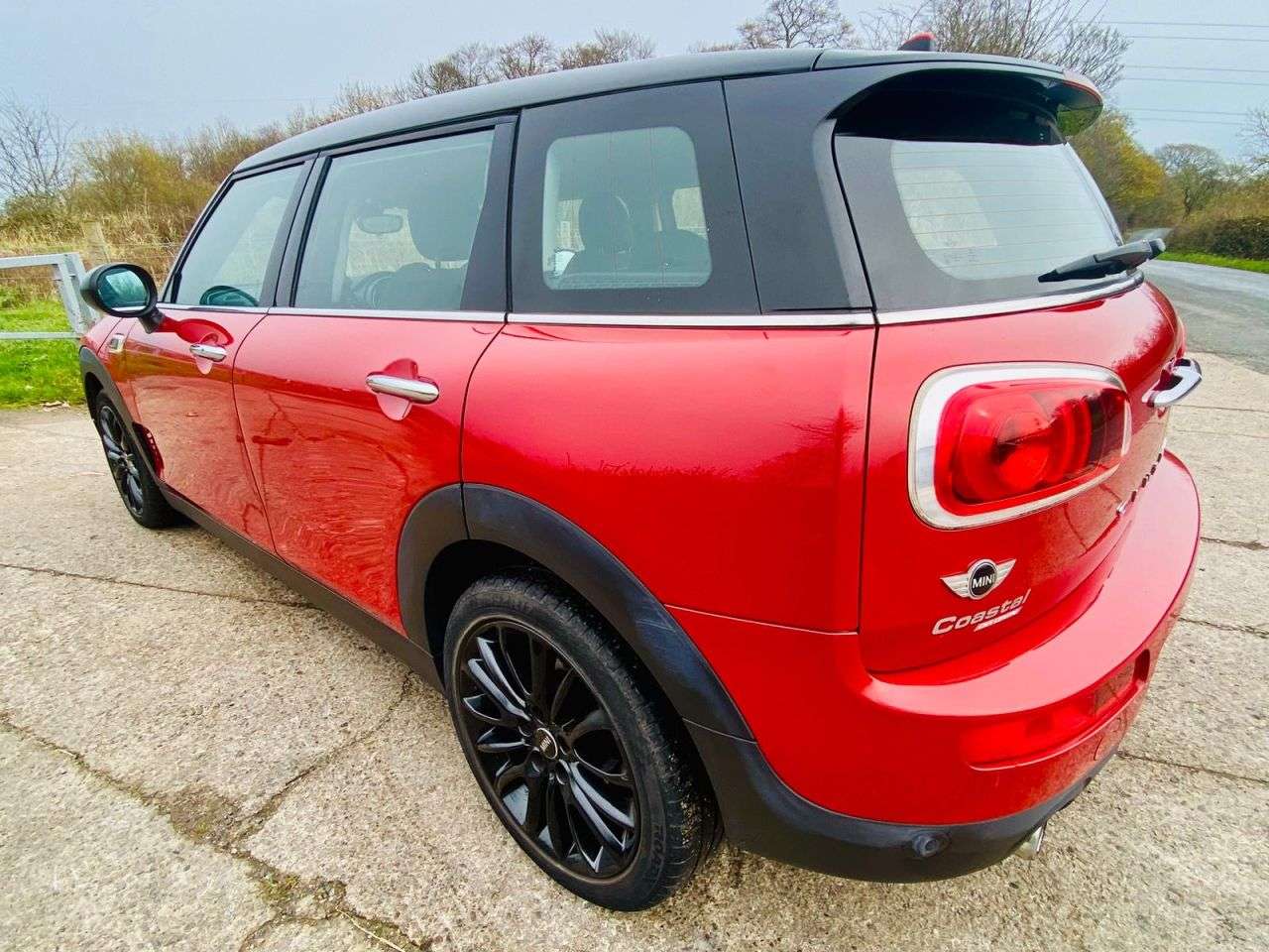 2016 MINI CLUBMAN 2016 MINI CLUBMAN