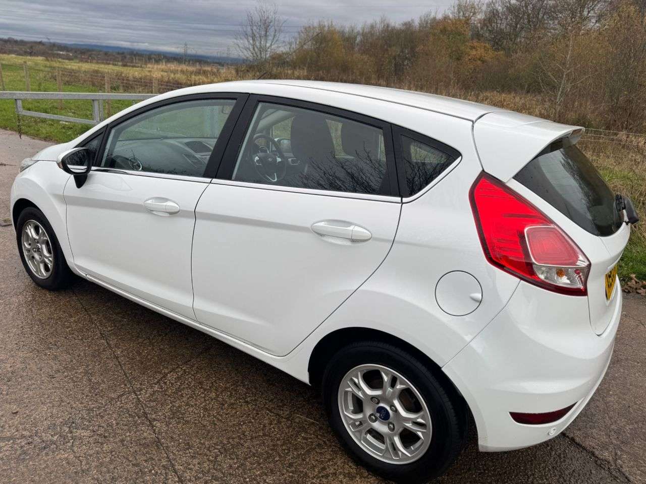 2015 FORD FIESTA 2015 FORD FIESTA