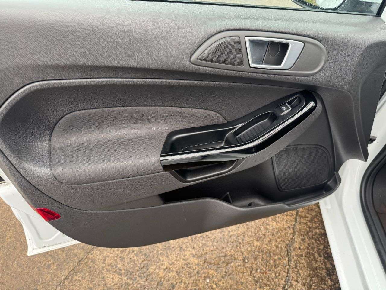 2015 FORD FIESTA 2015 FORD FIESTA