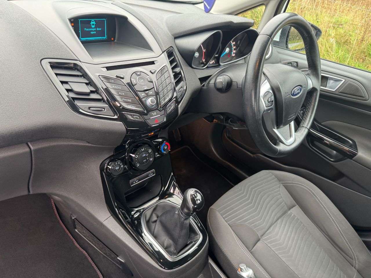 2015 FORD FIESTA 2015 FORD FIESTA