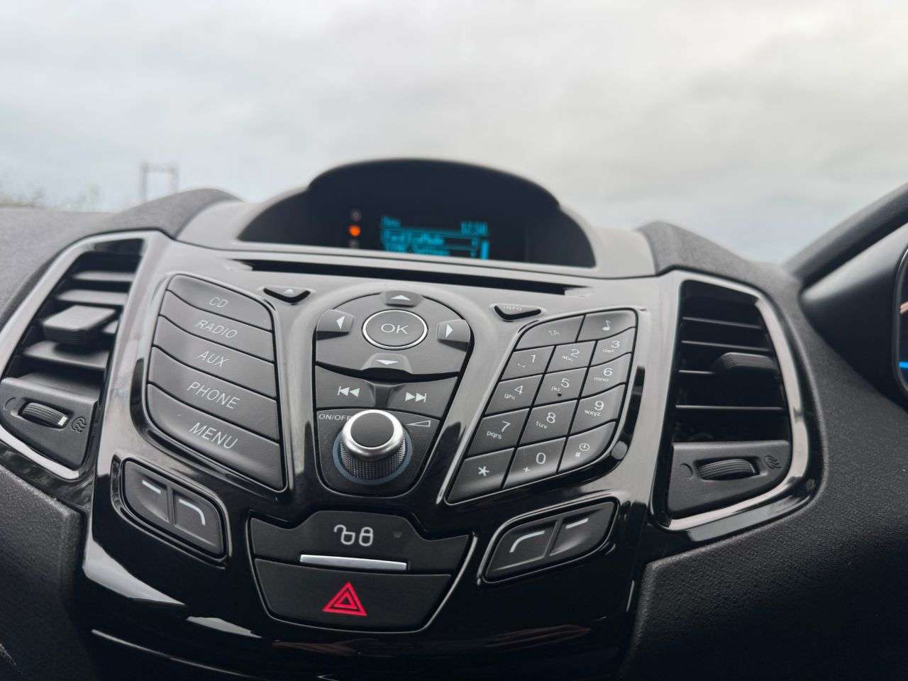 2015 FORD FIESTA 2015 FORD FIESTA