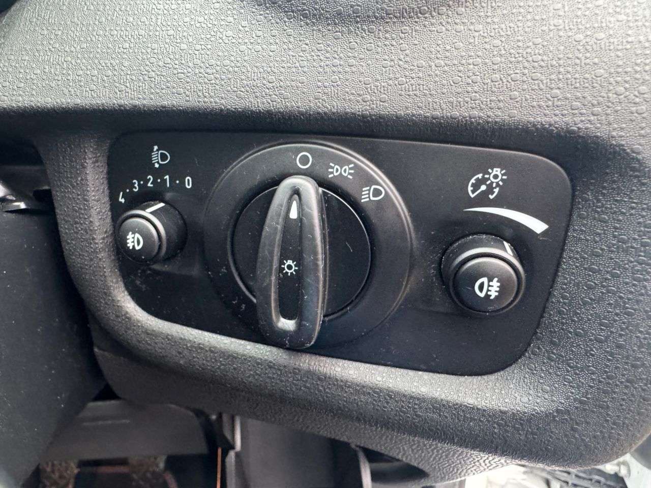 2015 FORD FIESTA 2015 FORD FIESTA