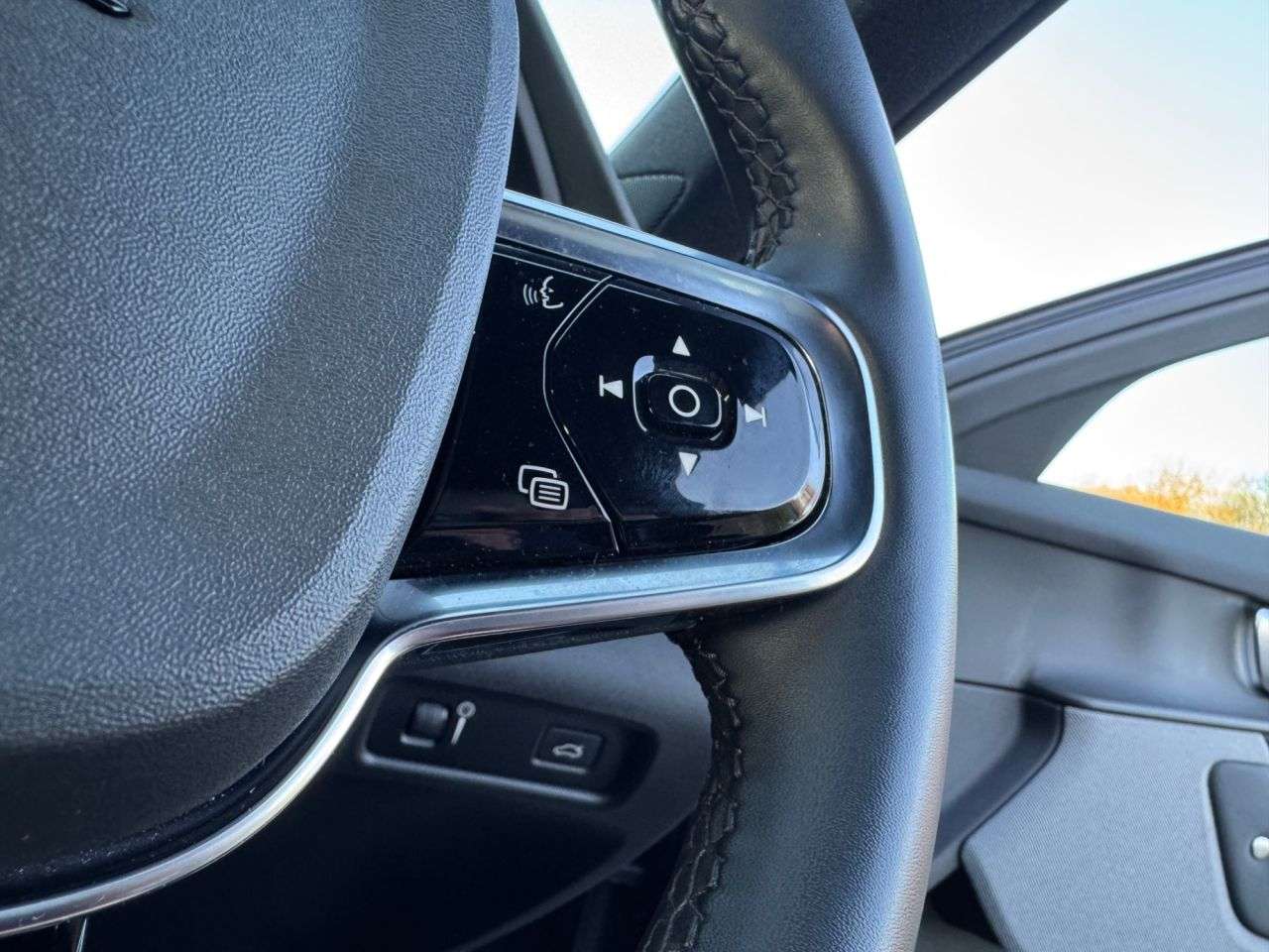 2022 POLESTAR POLESTAR 2 2022 POLESTAR POLESTAR 2