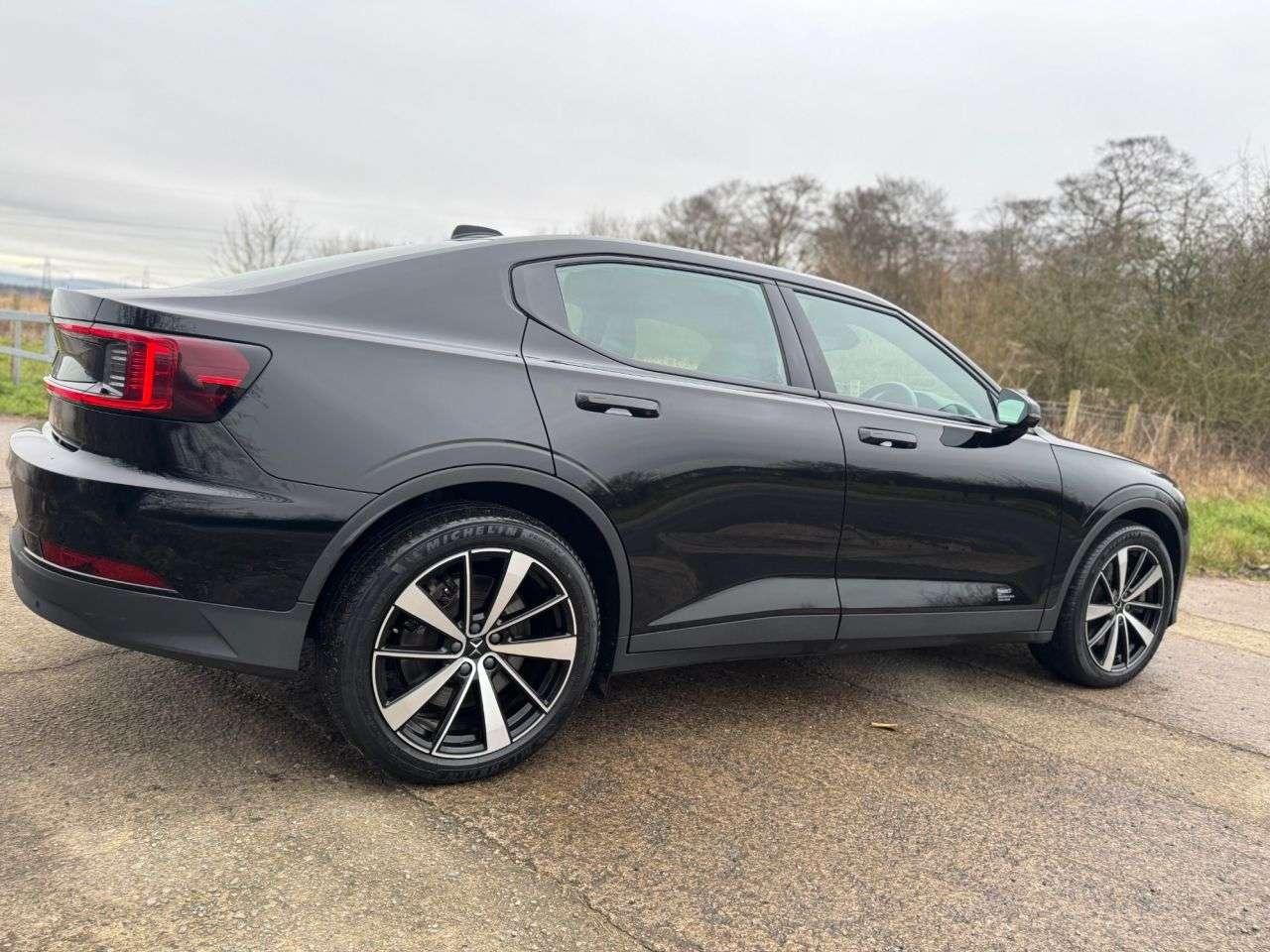 A 2022 POLESTAR POLESTAR 2 Dual Motor 78kWh Long Range Fastback 5dr Electric Auto 4WDE (408 ps) A 2022 POLESTAR POLESTAR 2 Dual Motor 78kWh Long Range Fastback 5dr Electric Auto 4WDE (408 ps)