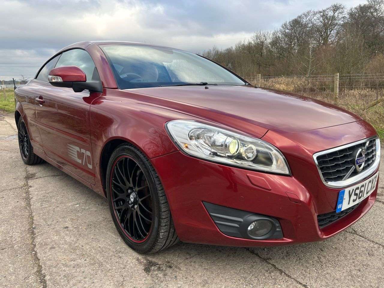 2011 VOLVO C70 2011 VOLVO C70